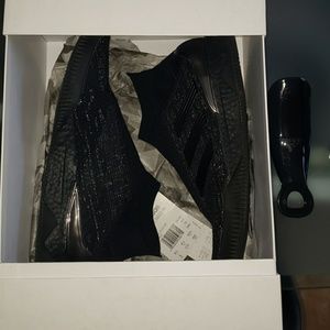 LIMITED,,,, Predator tango 18+ TR